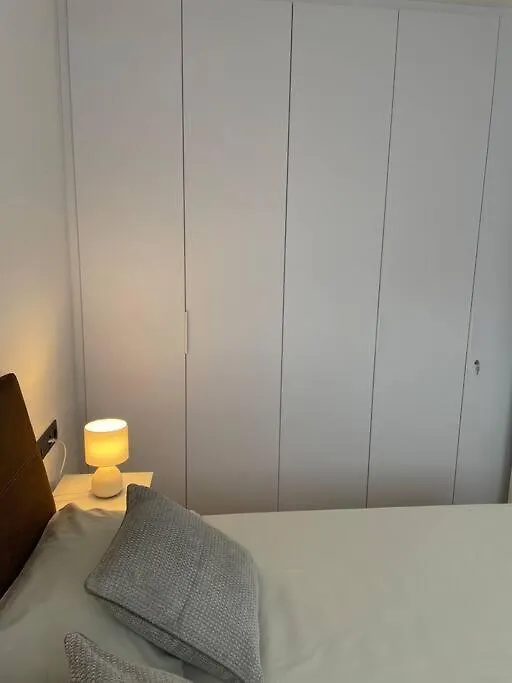 Estrenalo A Minutos De Bcn Apartment Sant Feliu de Llobregat